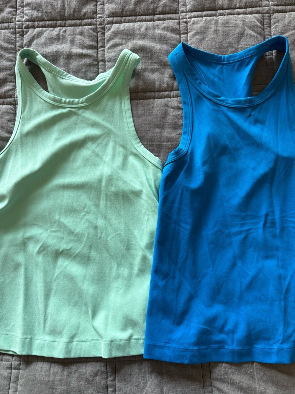 Lululemon racerback fitted tanks